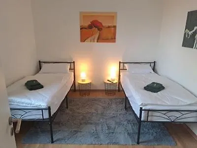 Am Hauptbahnhof 5 홈스테이 민덴